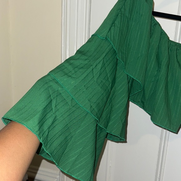 Green Off-Shoulder Ruffle Top - Picture 4 of 5